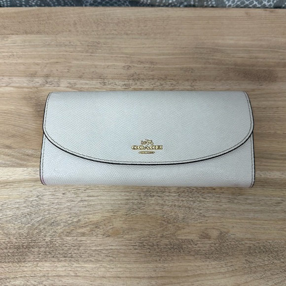 Coach Wallet - Picture 1 of 7